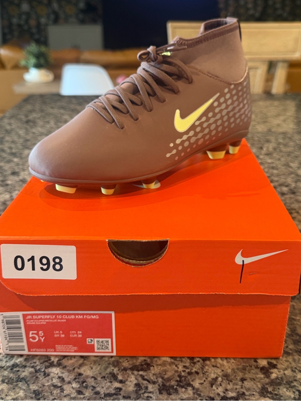 Nike Kylian Mbappé Youth Superfly Jr. Club 10 FG/MG Soccer Cleats